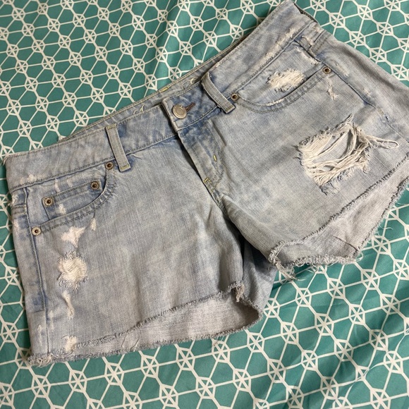 American Eagle cutoff shorts sz 4 EUC - Picture 7 of 9